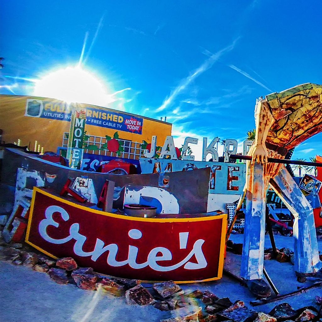 Neon Museum - 5