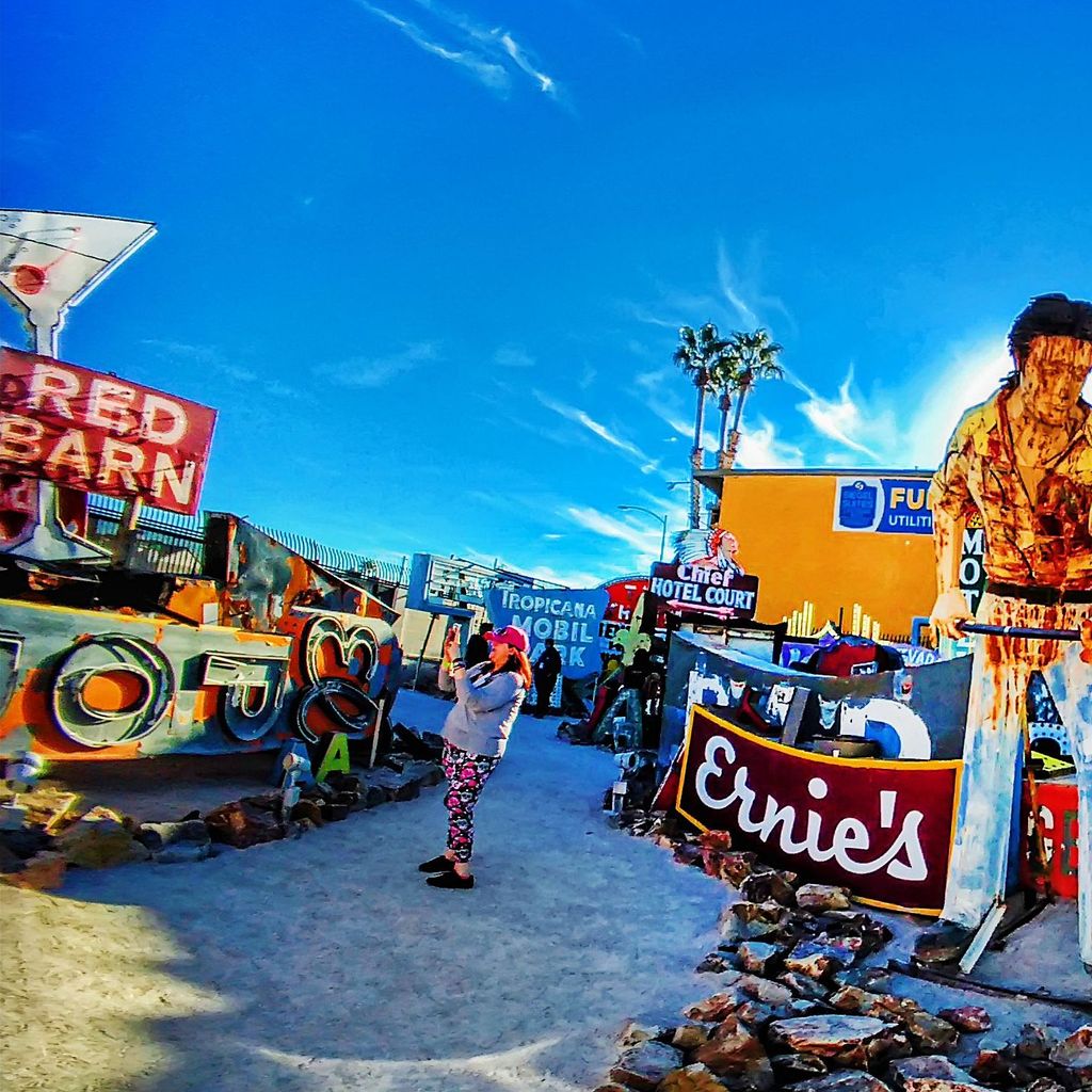 Neon Museum - 6