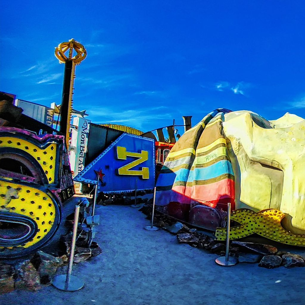 Neon Museum - 9