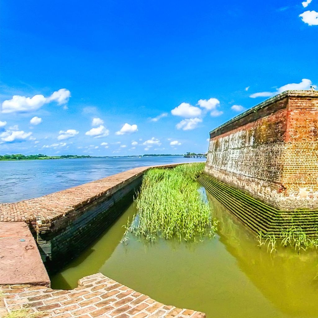 Fort Jackson - River side