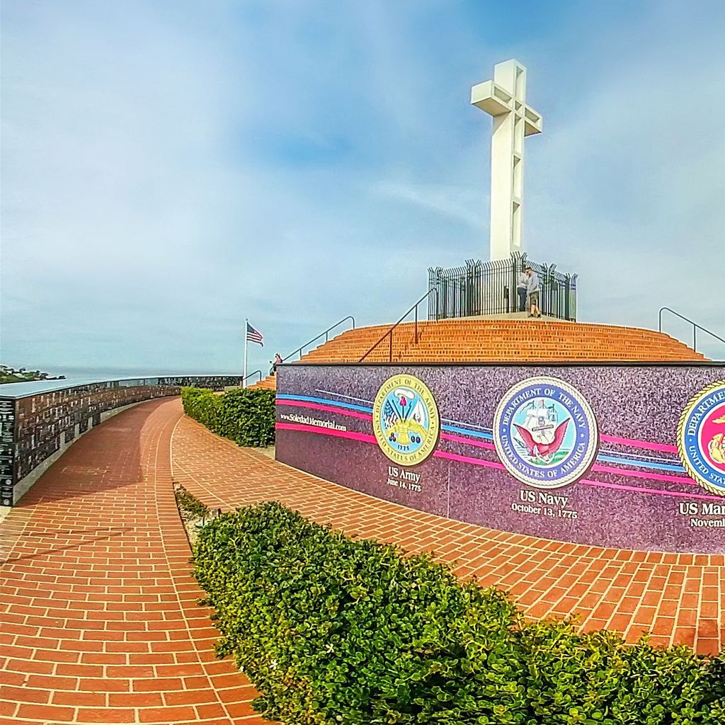 Mount Soledad - National Veterans Memorial 2