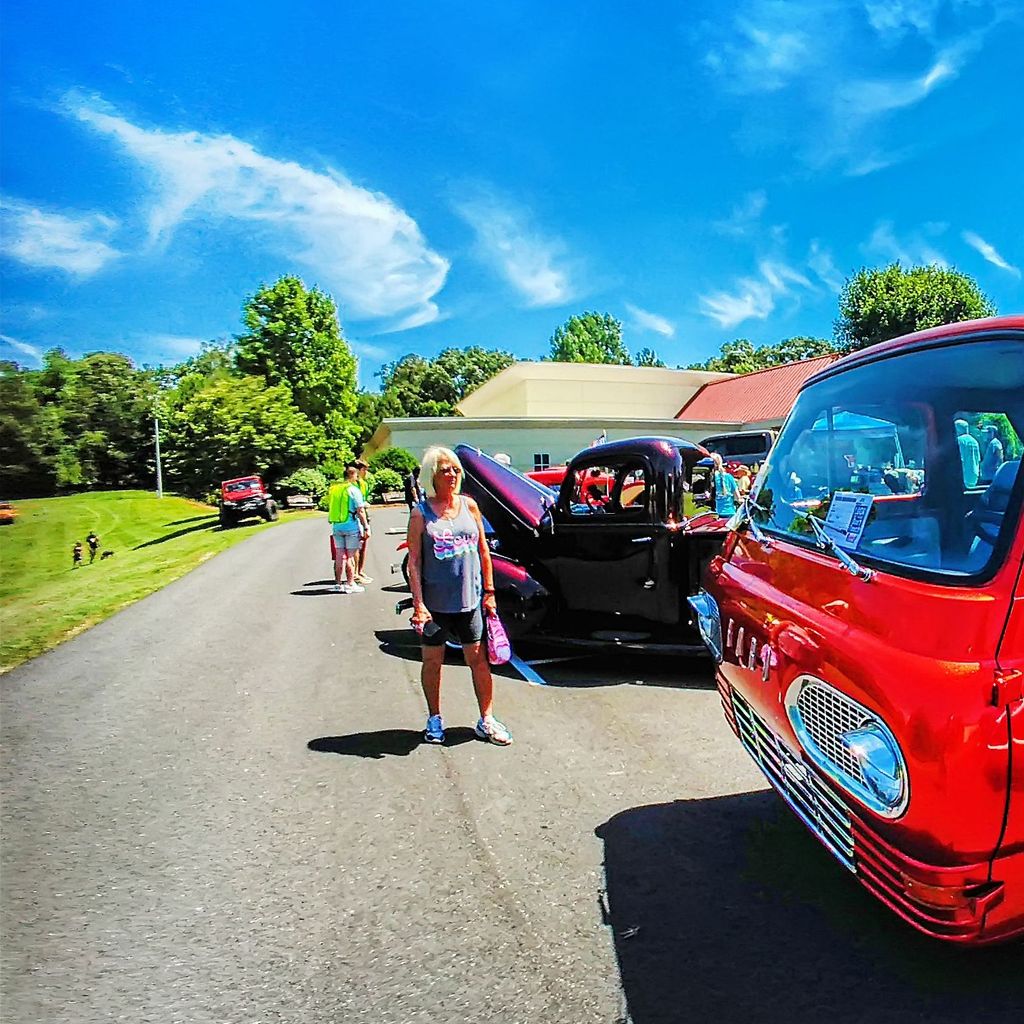 Ford Econoline 2