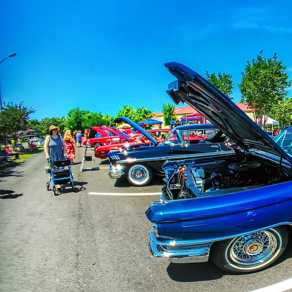 Cadillac 3