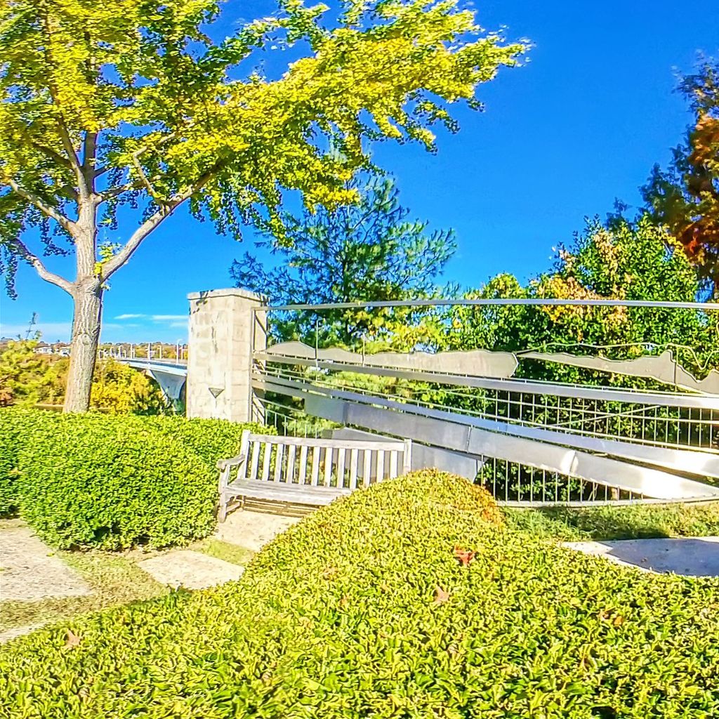 Sculpture Garden 5