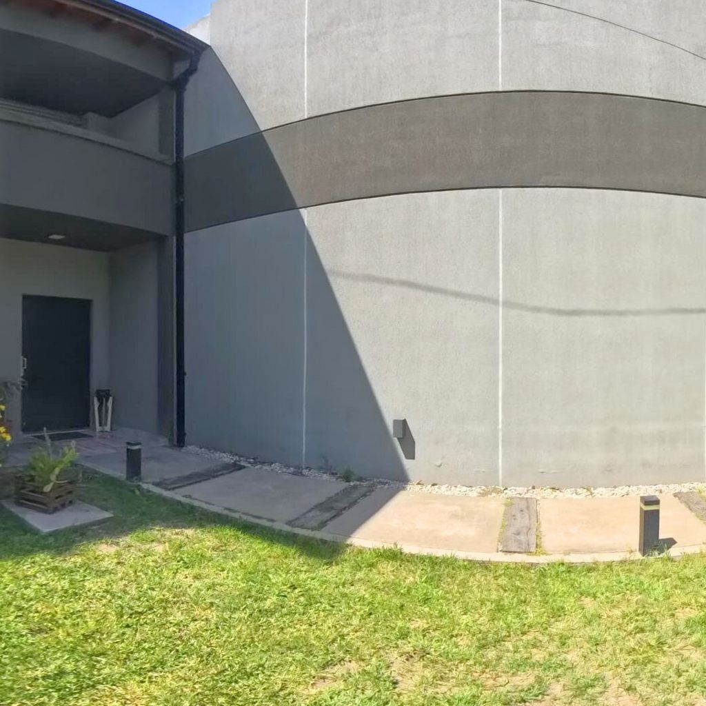 Patio del.