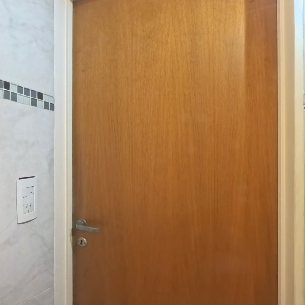 Toilette hall